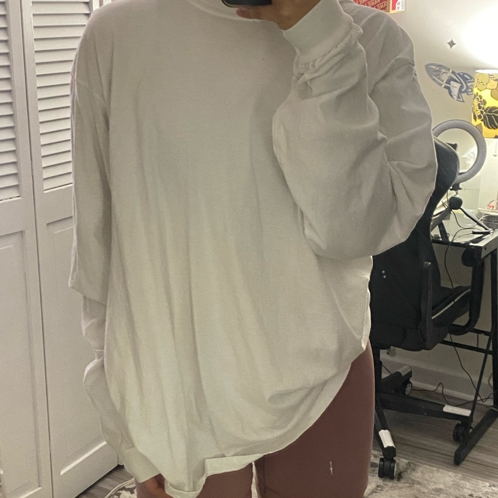 White long-sleeve tee